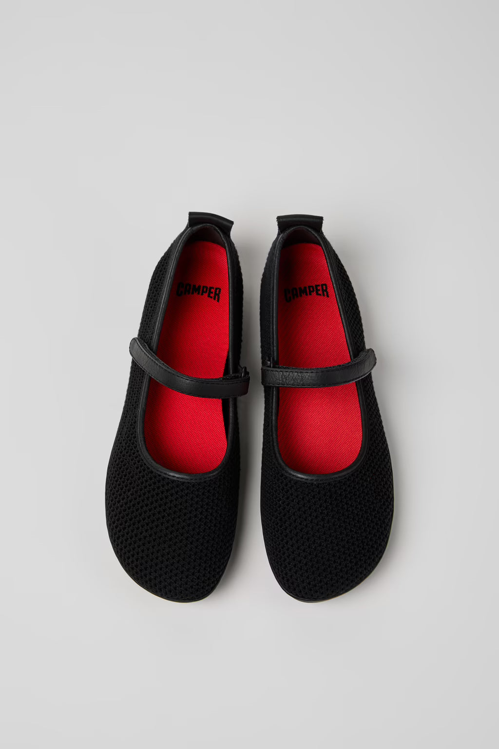 Camper - Right Nina Mesh Flat -