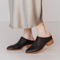 Poppy Barley - The Low Down Mule - Black