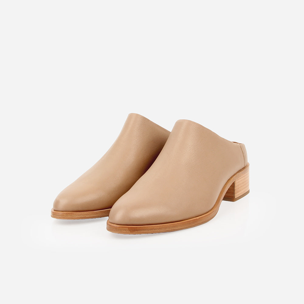 Poppy Barley - The Low Down Mule -