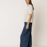 Indi & Cold - Short-Sleeved Elastic Shirt -