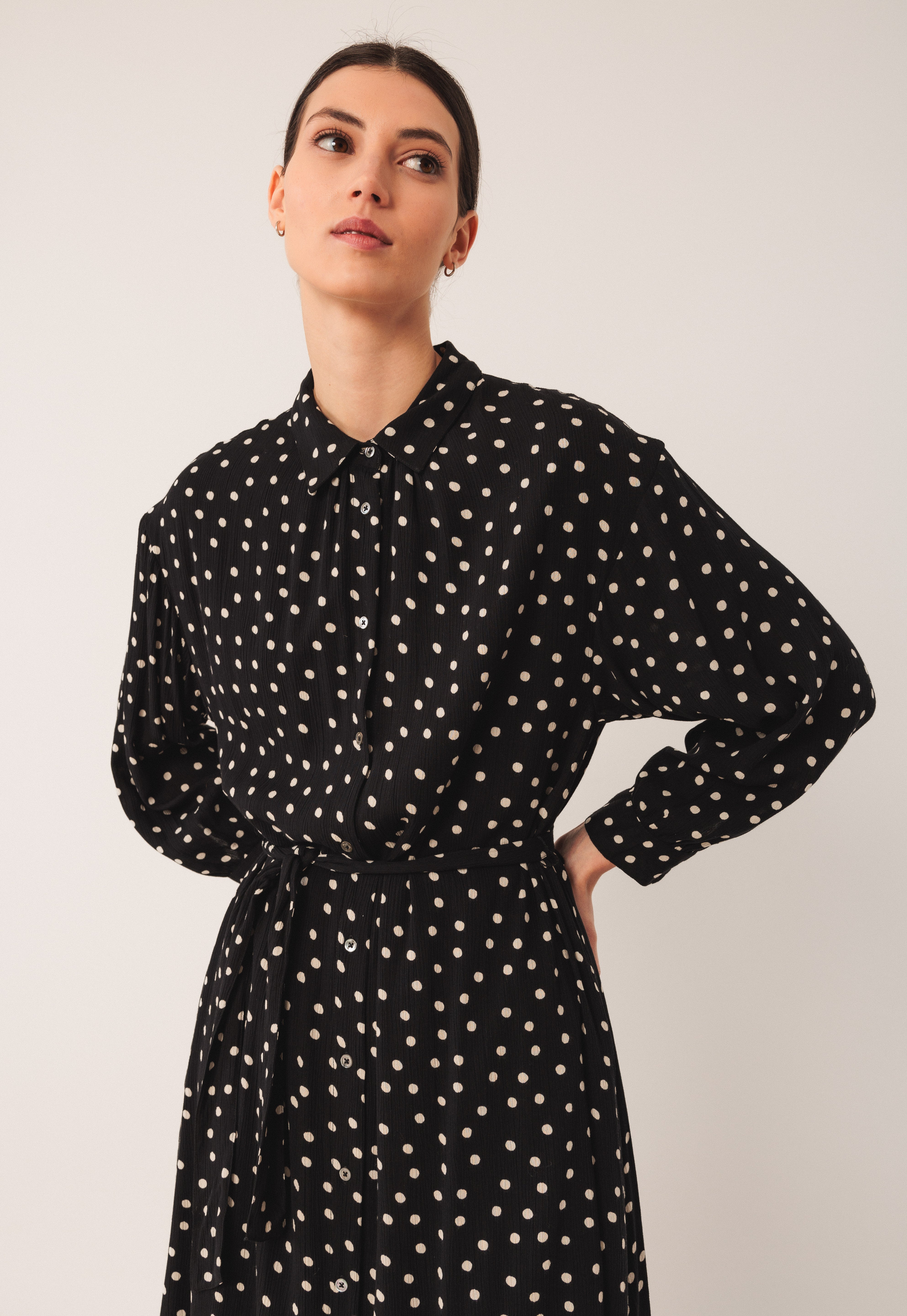 Indi & Cold - Oversized Shirt Dress -