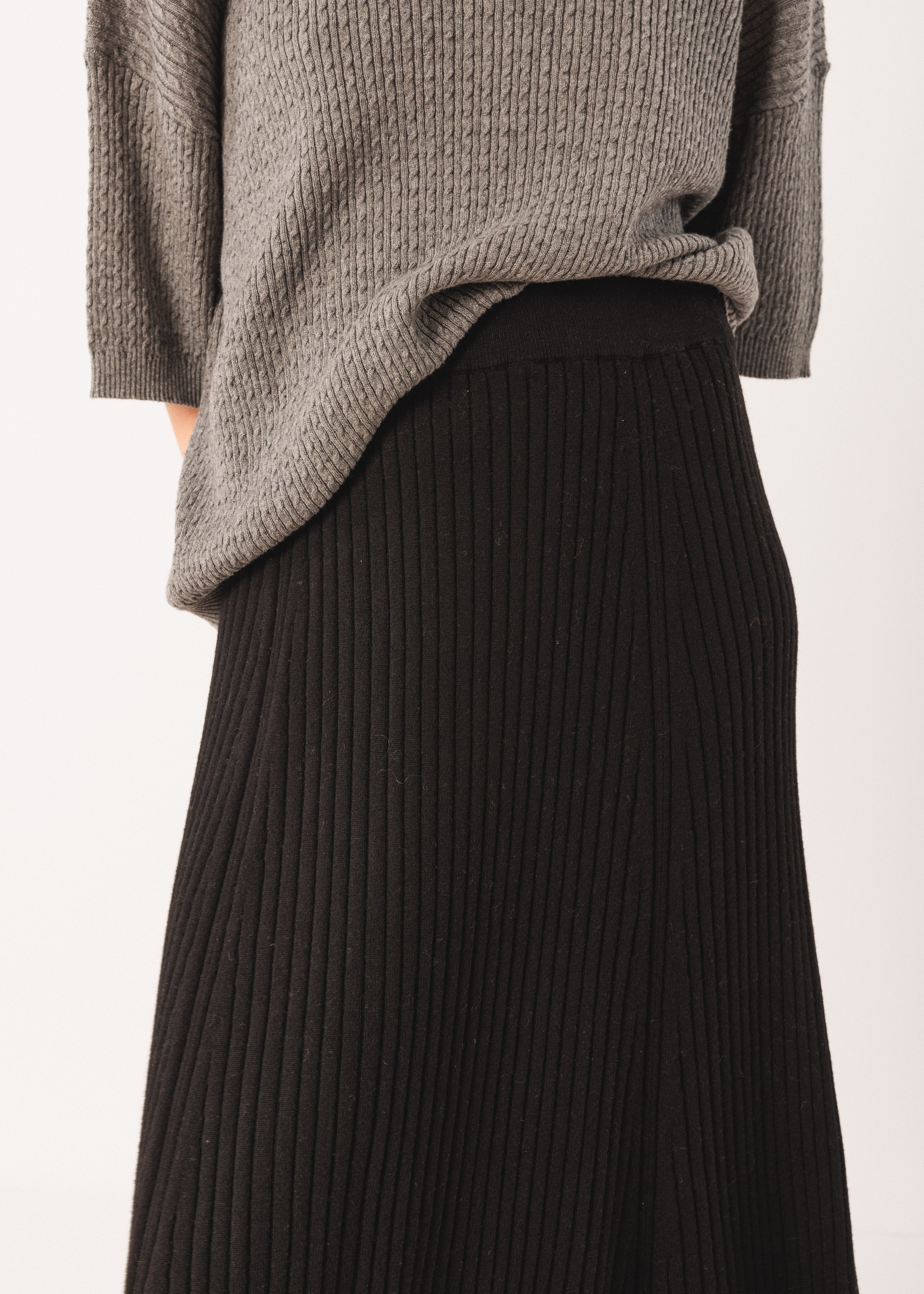 Indi & Cold - Ribbed Knit Skirt -