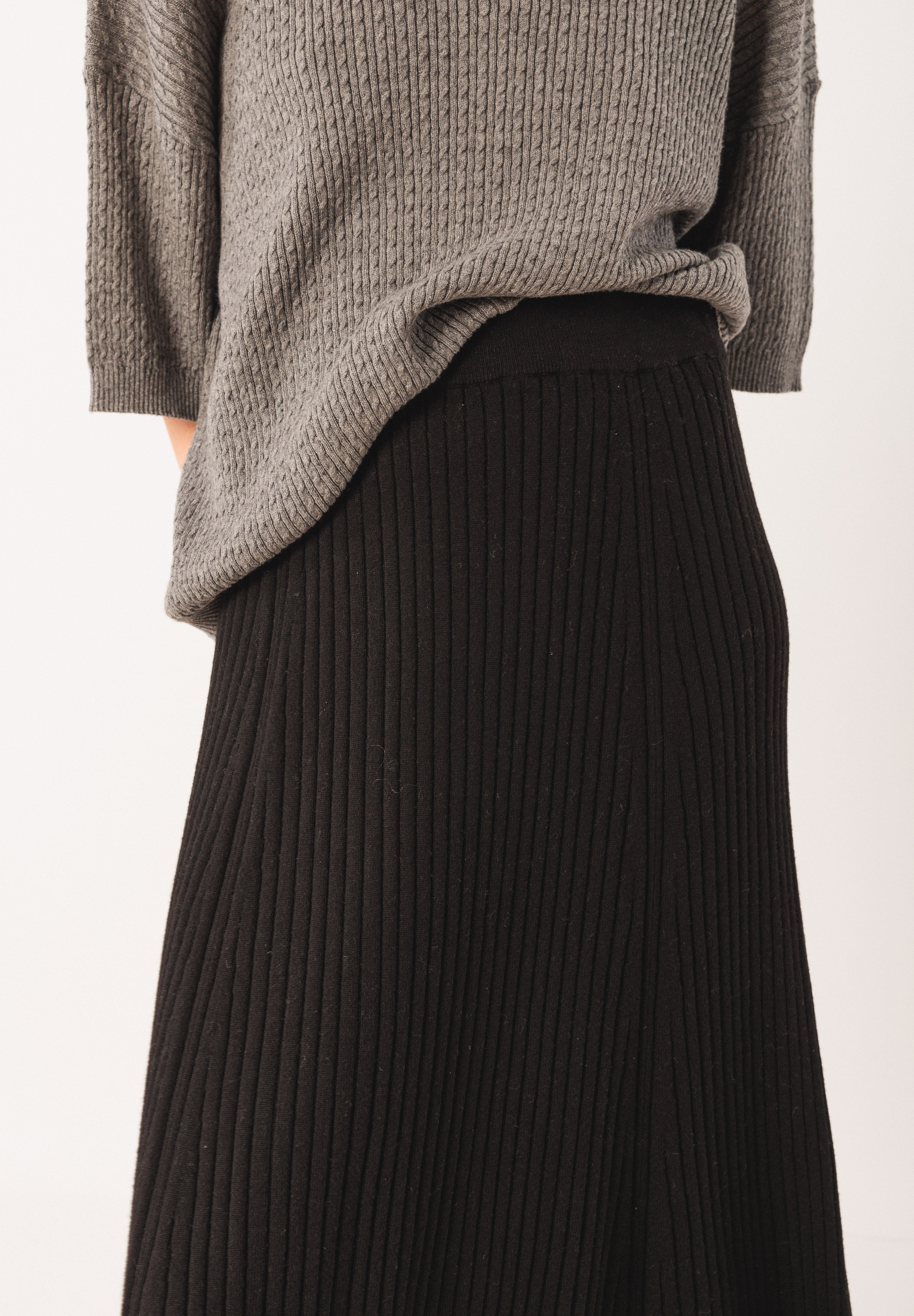 Indi & Cold - Ribbed Knit Skirt -