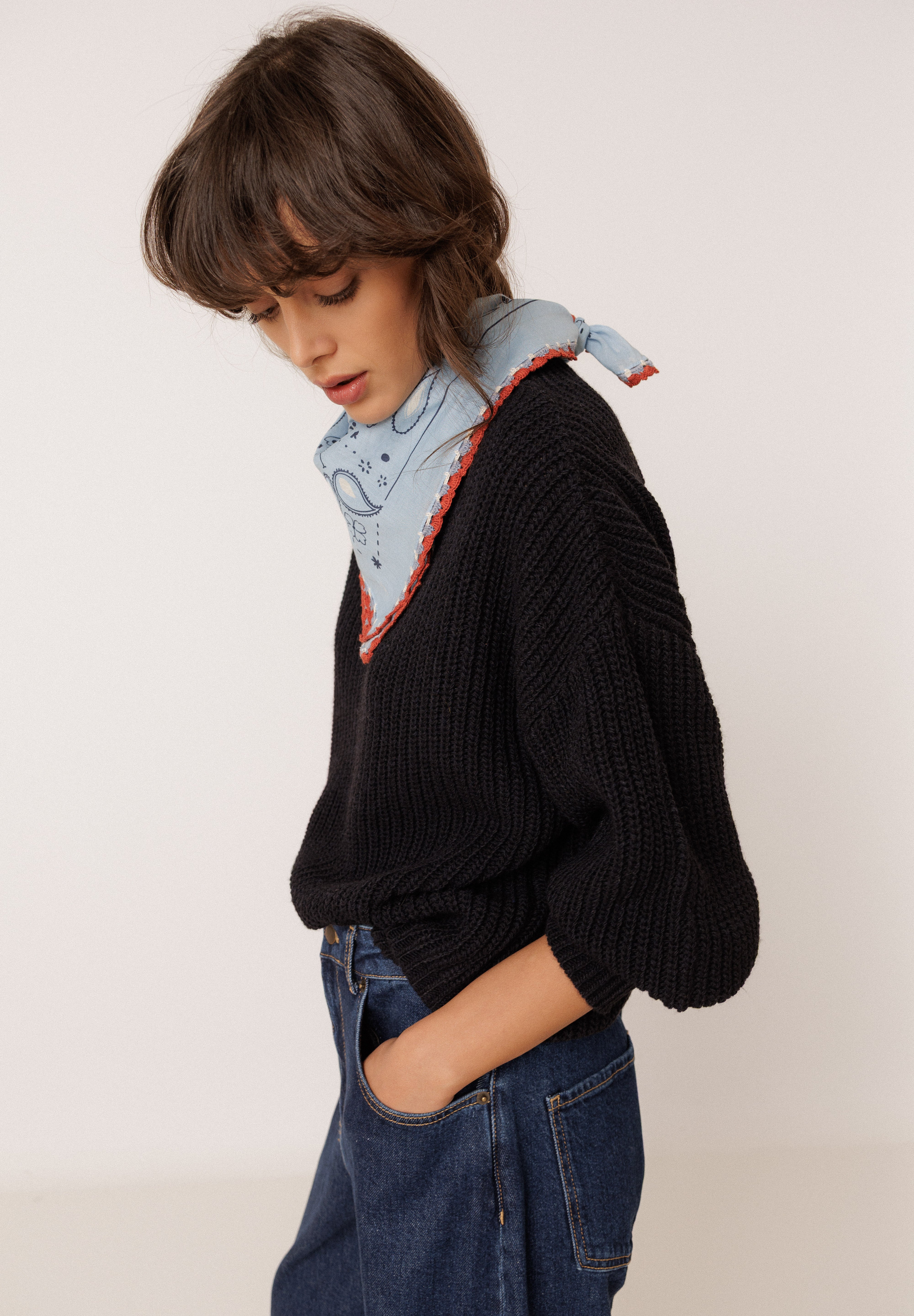 Indi & Cold - Indi&Cold Bandana With Crochet Trim Sky -