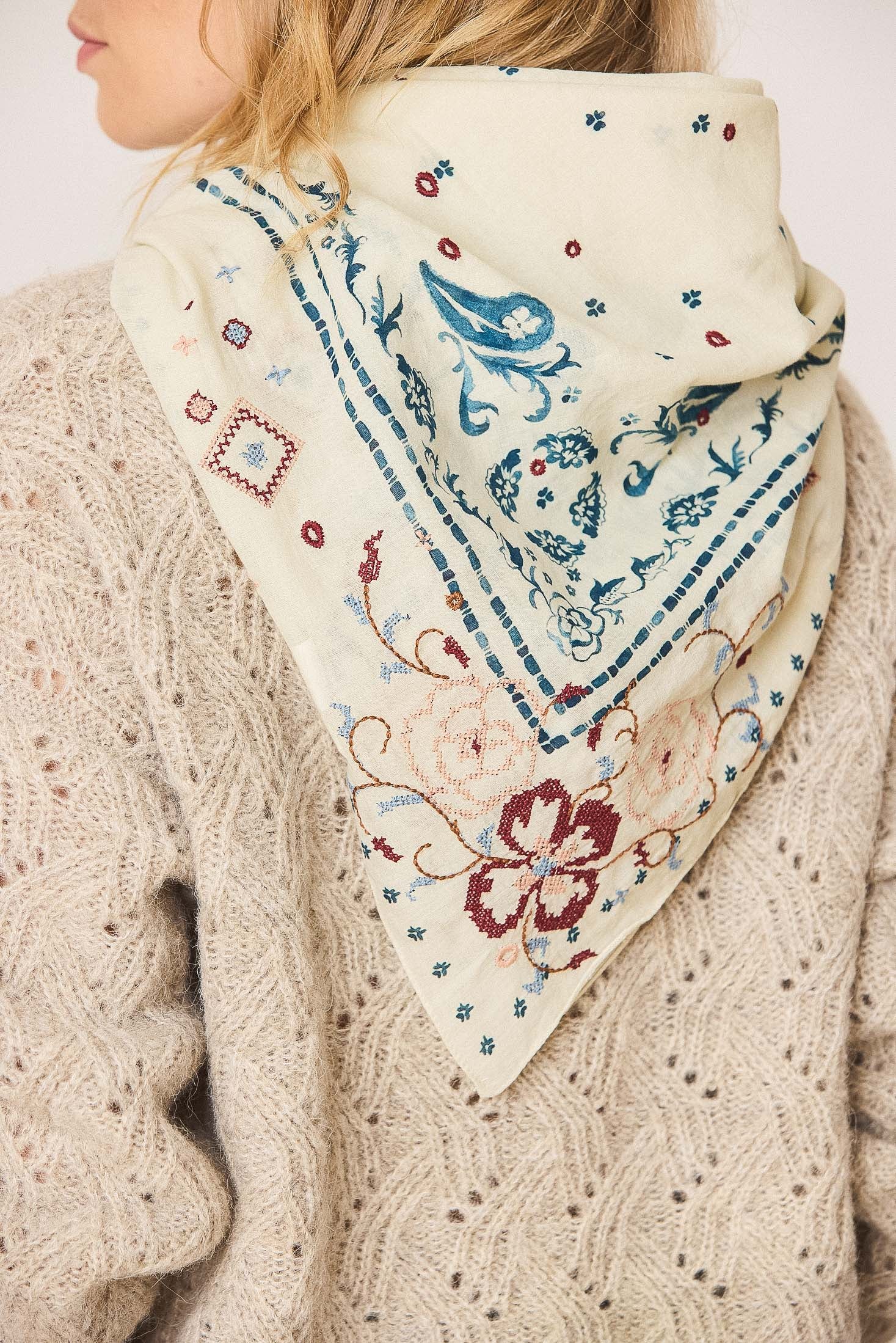 Indi & Cold - Cross Stitch Embroidered Handkerchief Ecru -
