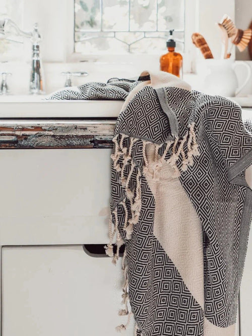 Diamond Towel Carbon-Pokoloko-Sattva Boutique