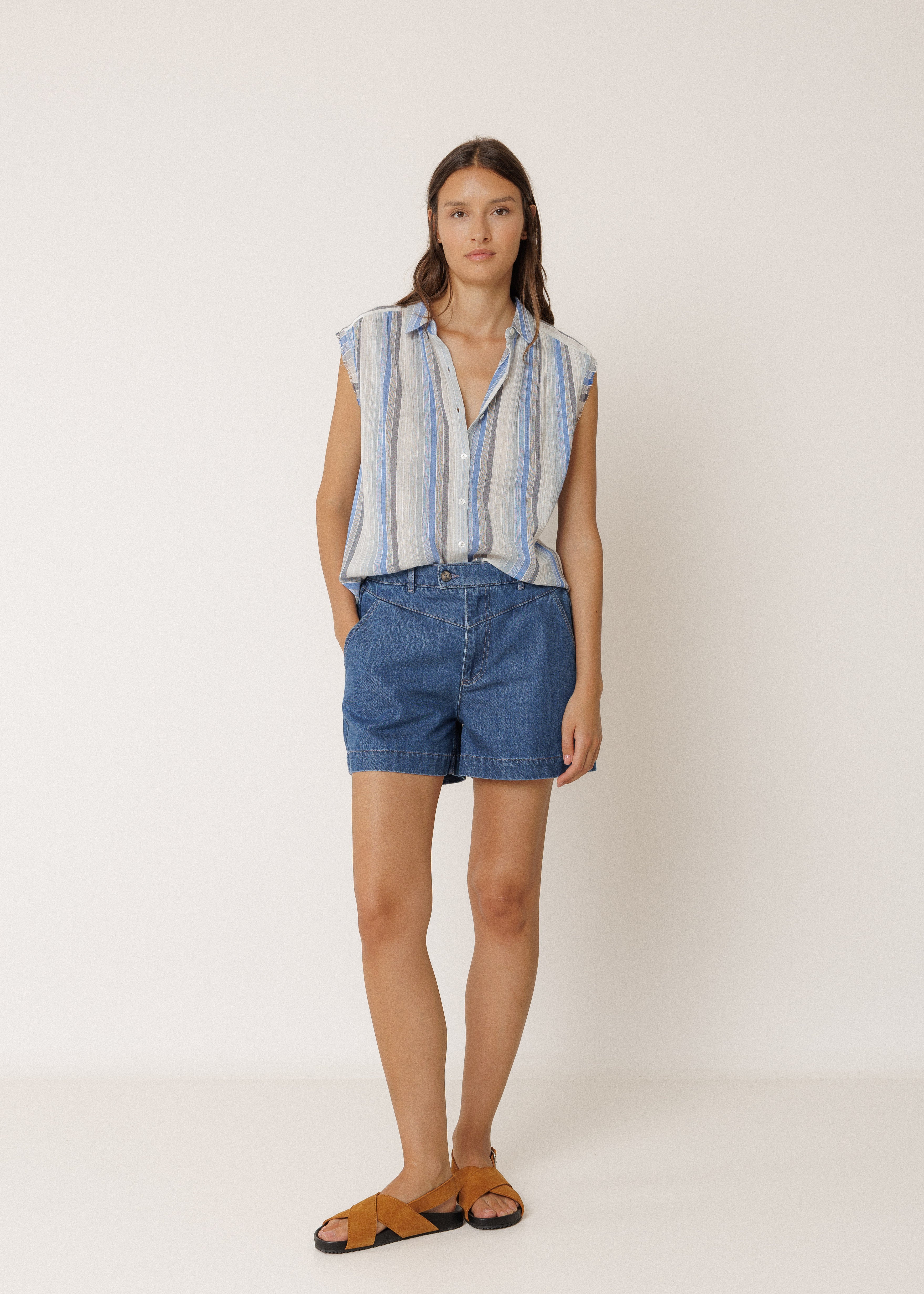 Indi & Cold - Denim Short - Tejano