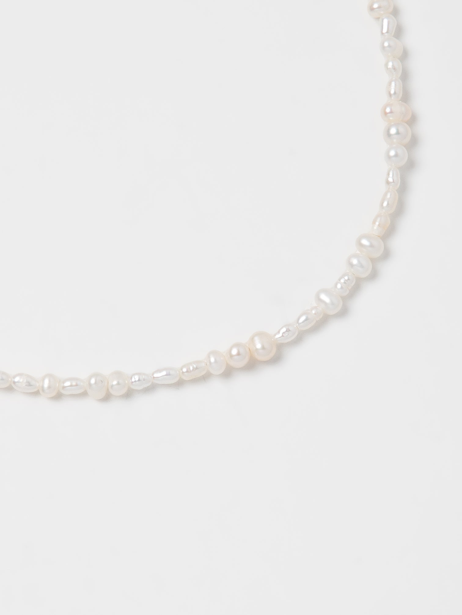 Wolf Circus - Amalie Pearl Necklace -