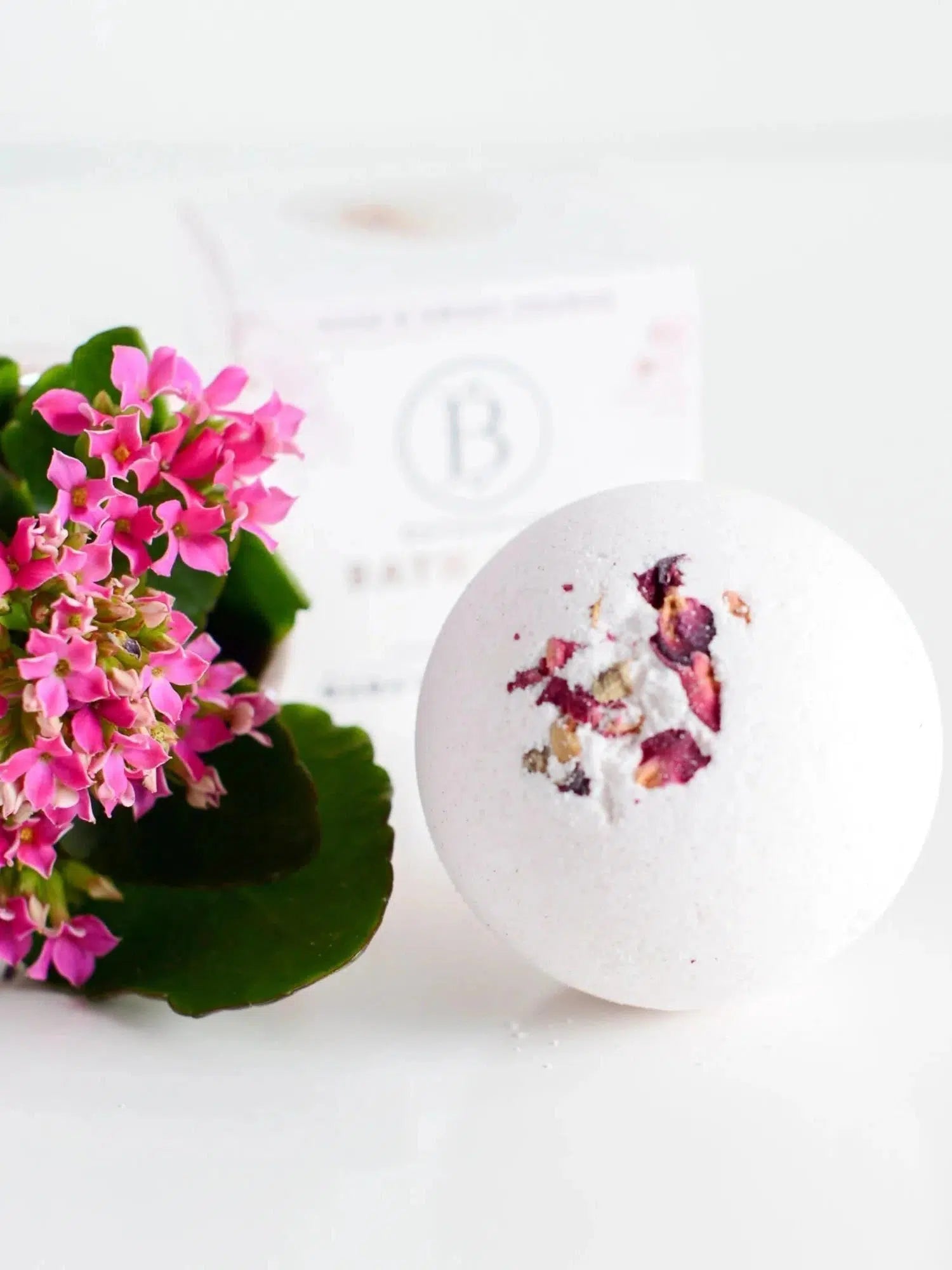 Bathorium - Mama's Perch Bath Bomb -