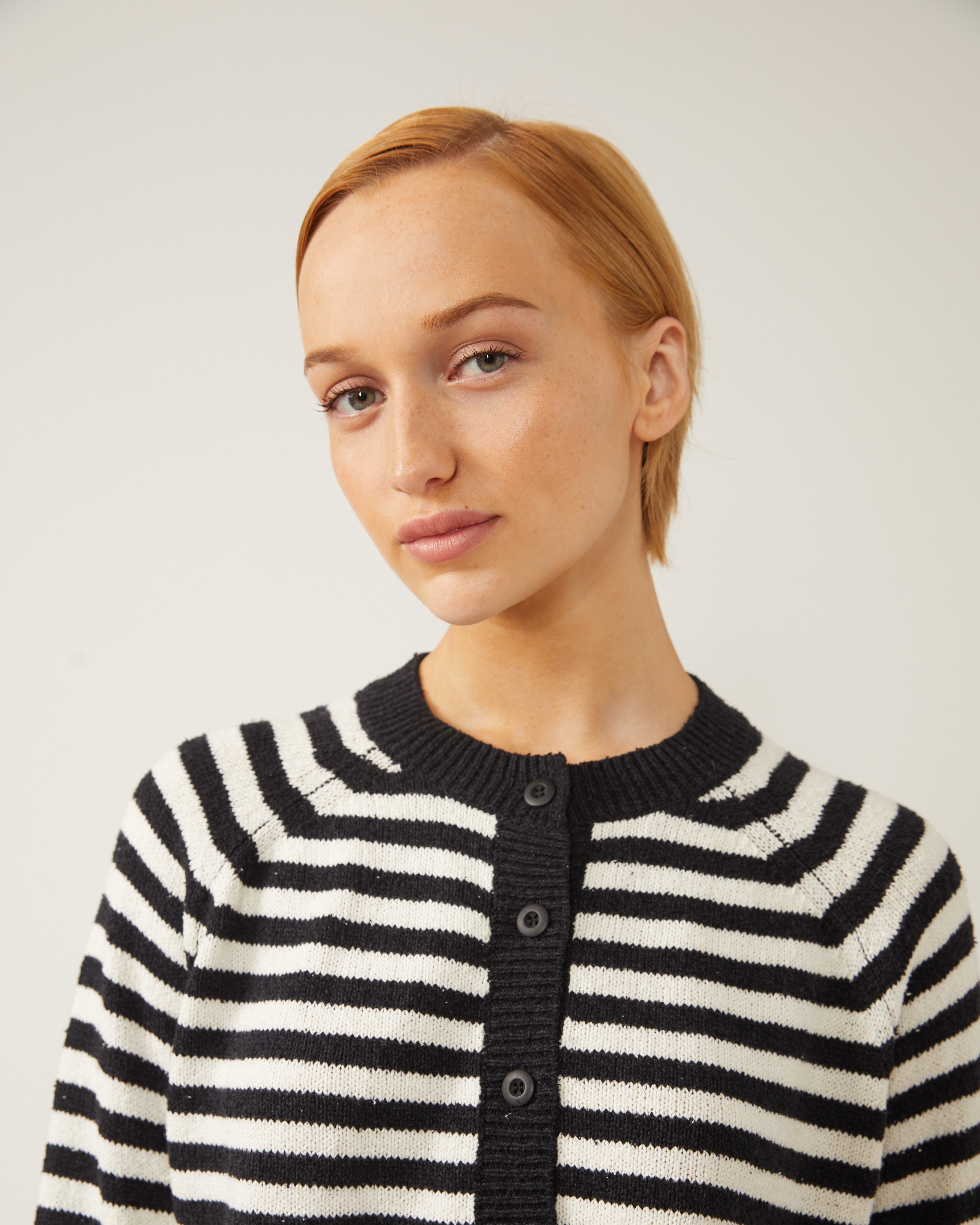 Naïf - Christine Cardigan -