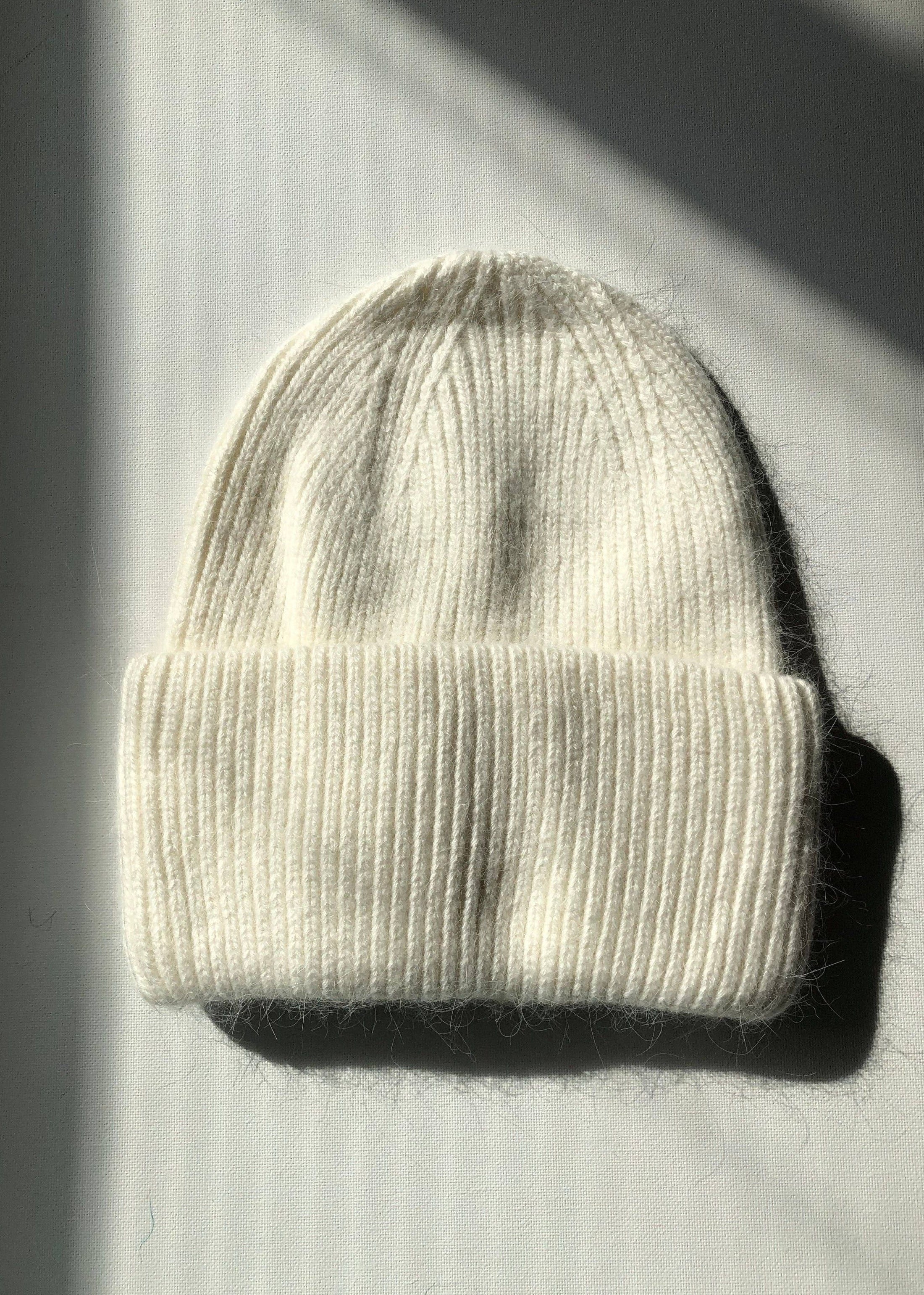 Billy Bamboo - Royal Angora Beanie – White -