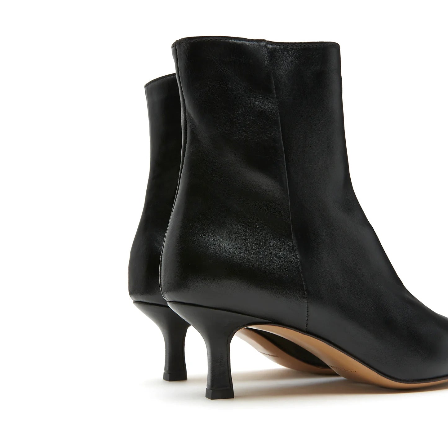 Sister Soeur - Elise Boot -