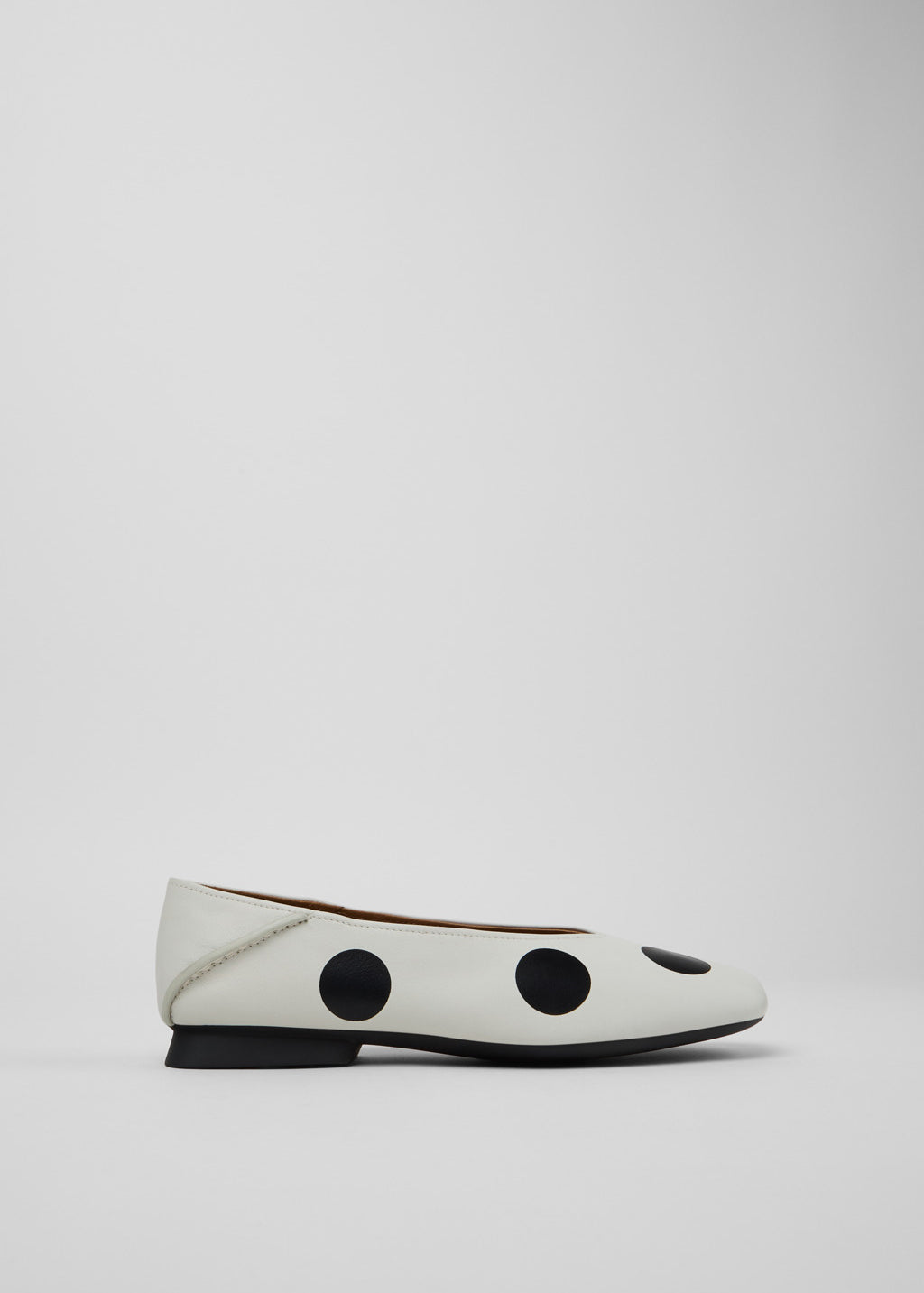 Camper - Twins Casi Myra Dots Flat - White Black Dots