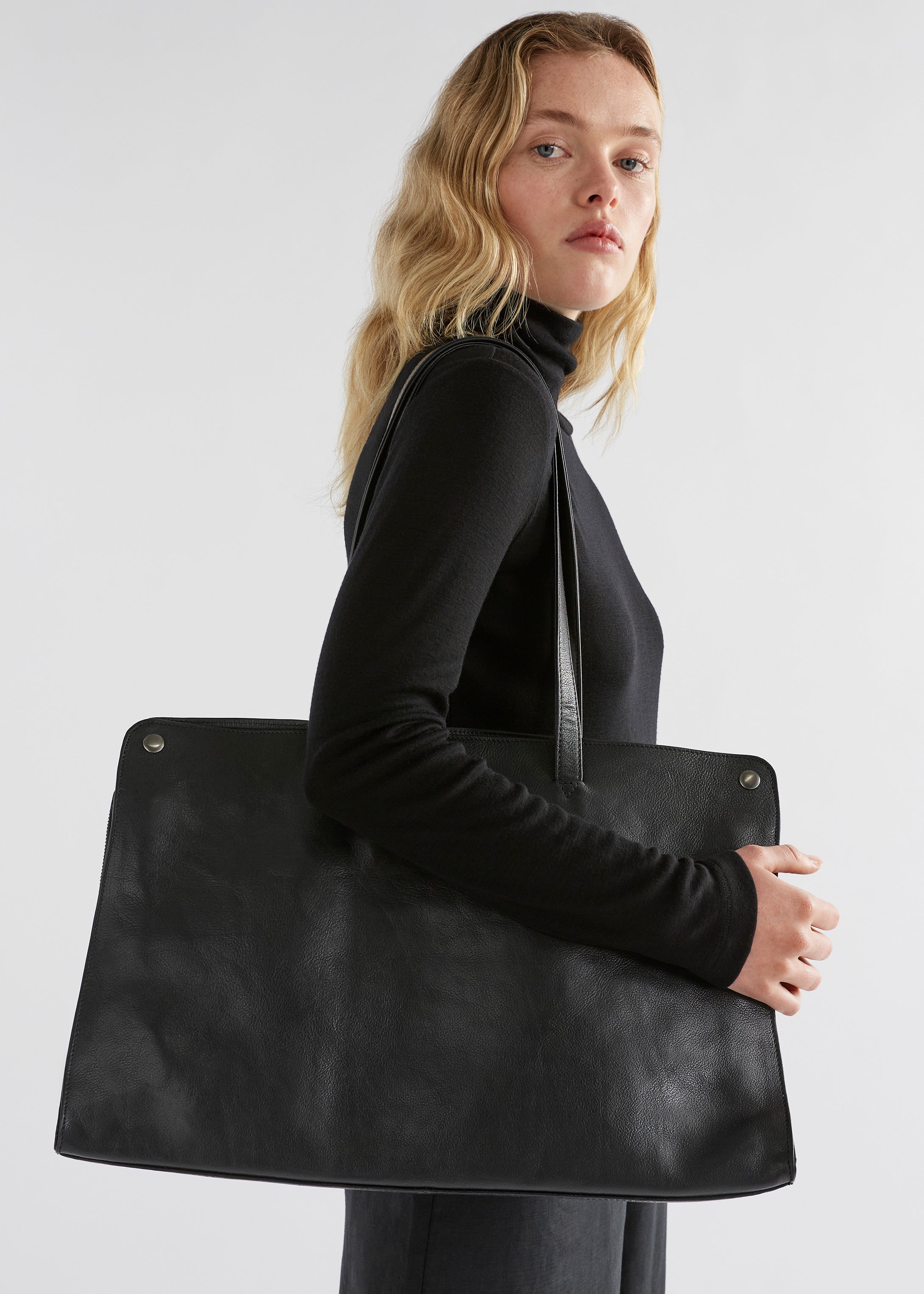 ELK Leather - Edda Large Bag – Black -