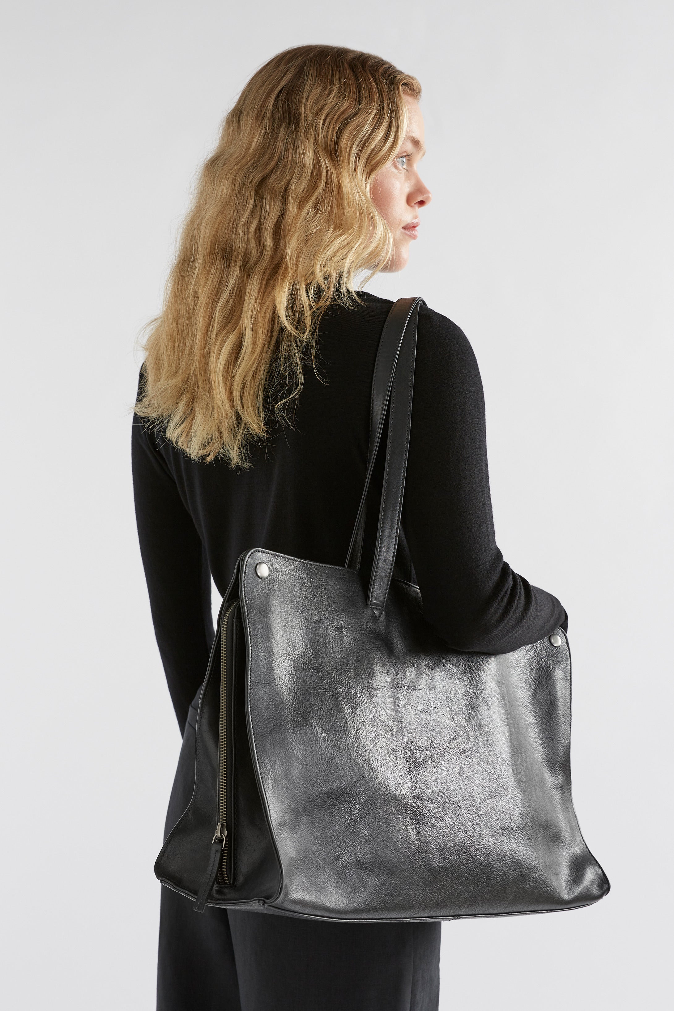 ELK Leather - Edda Large Bag – Black -