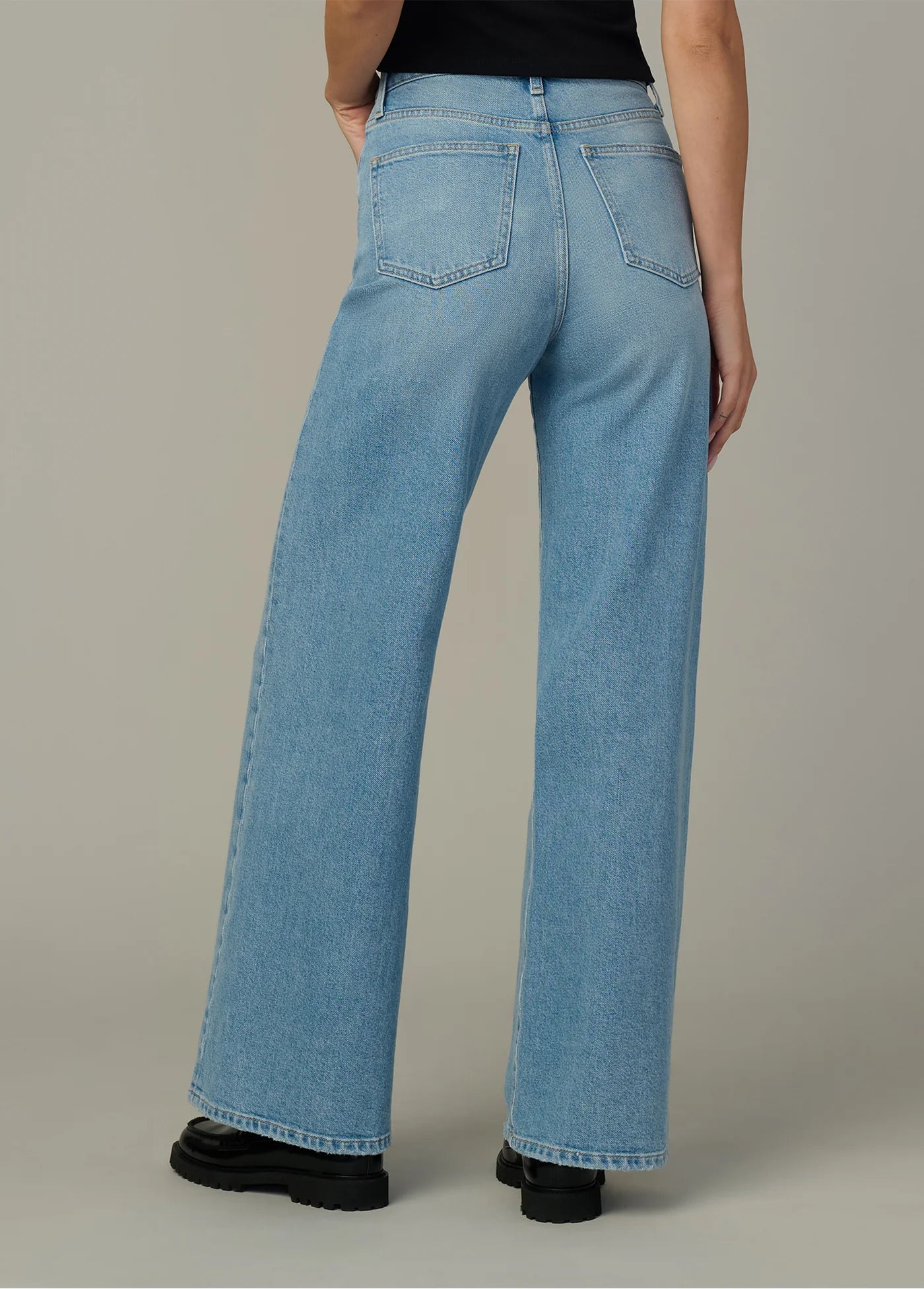 Joe's Jeans - The Mia Wide Leg -