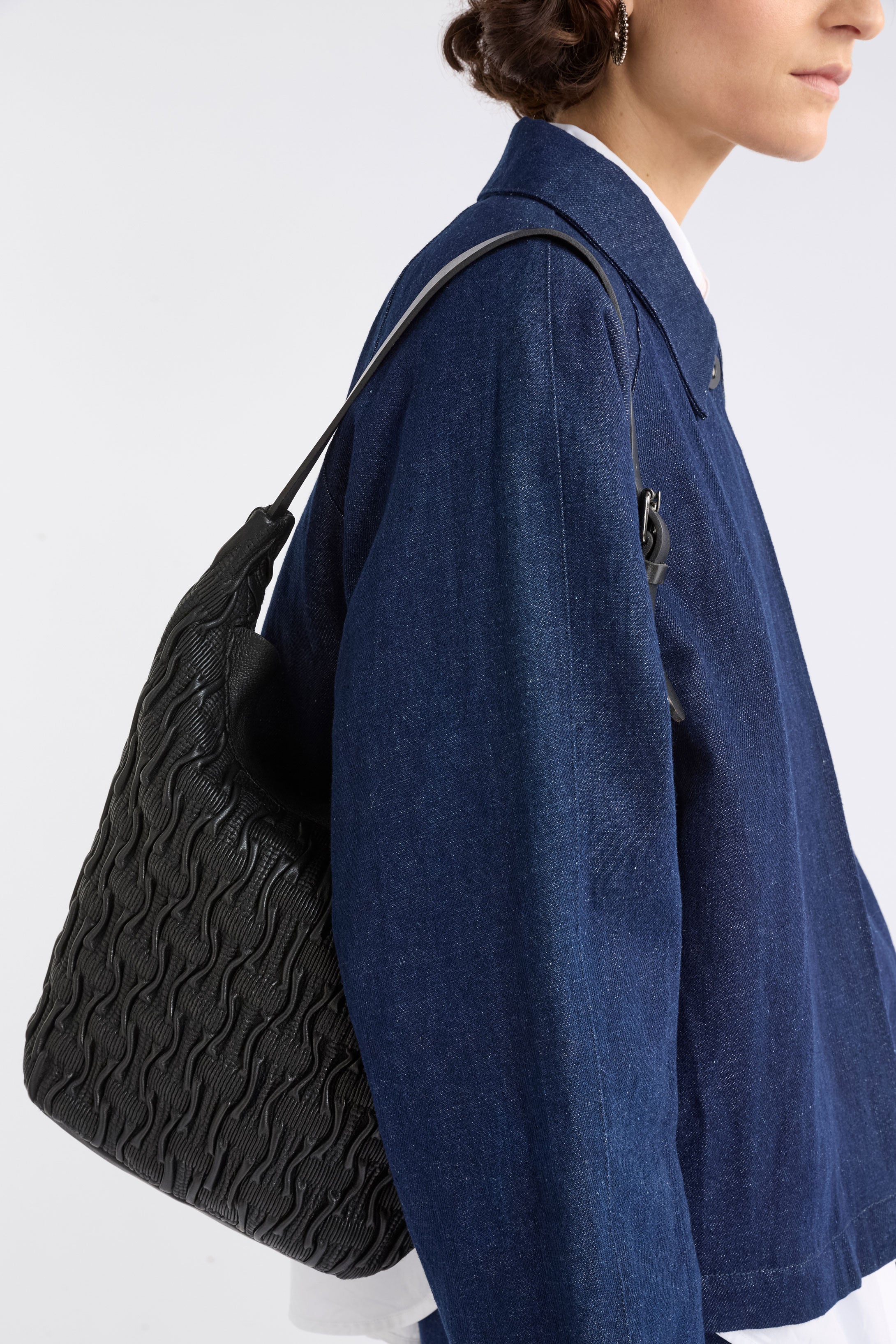 ELK Leather - Lumme Smocked Shoulder Bag – Black -