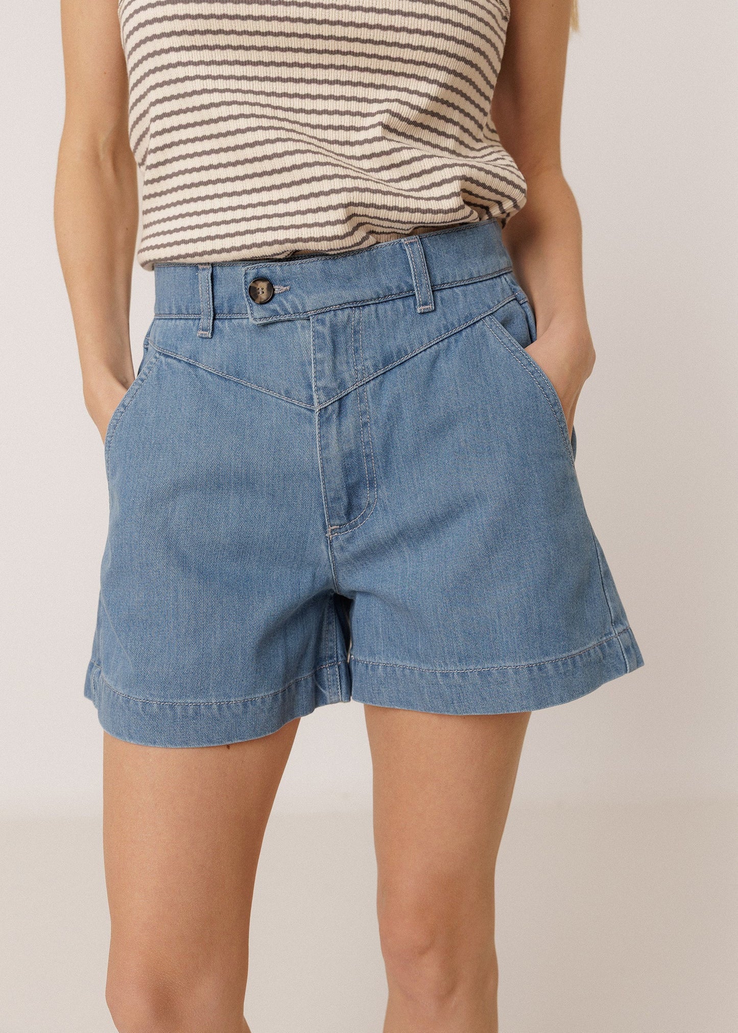 Indi & Cold - Denim Short -