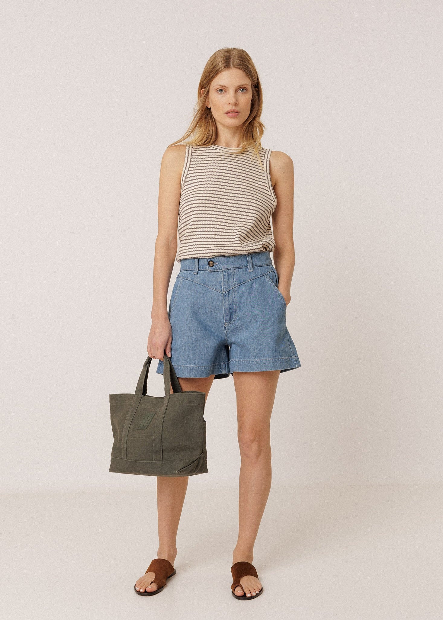 Indi & Cold - Denim Short - Tejano