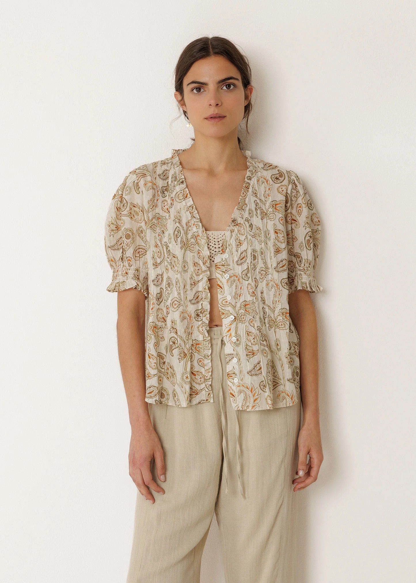 Indi & Cold - Micro-Ruffle Shirt - Khaki