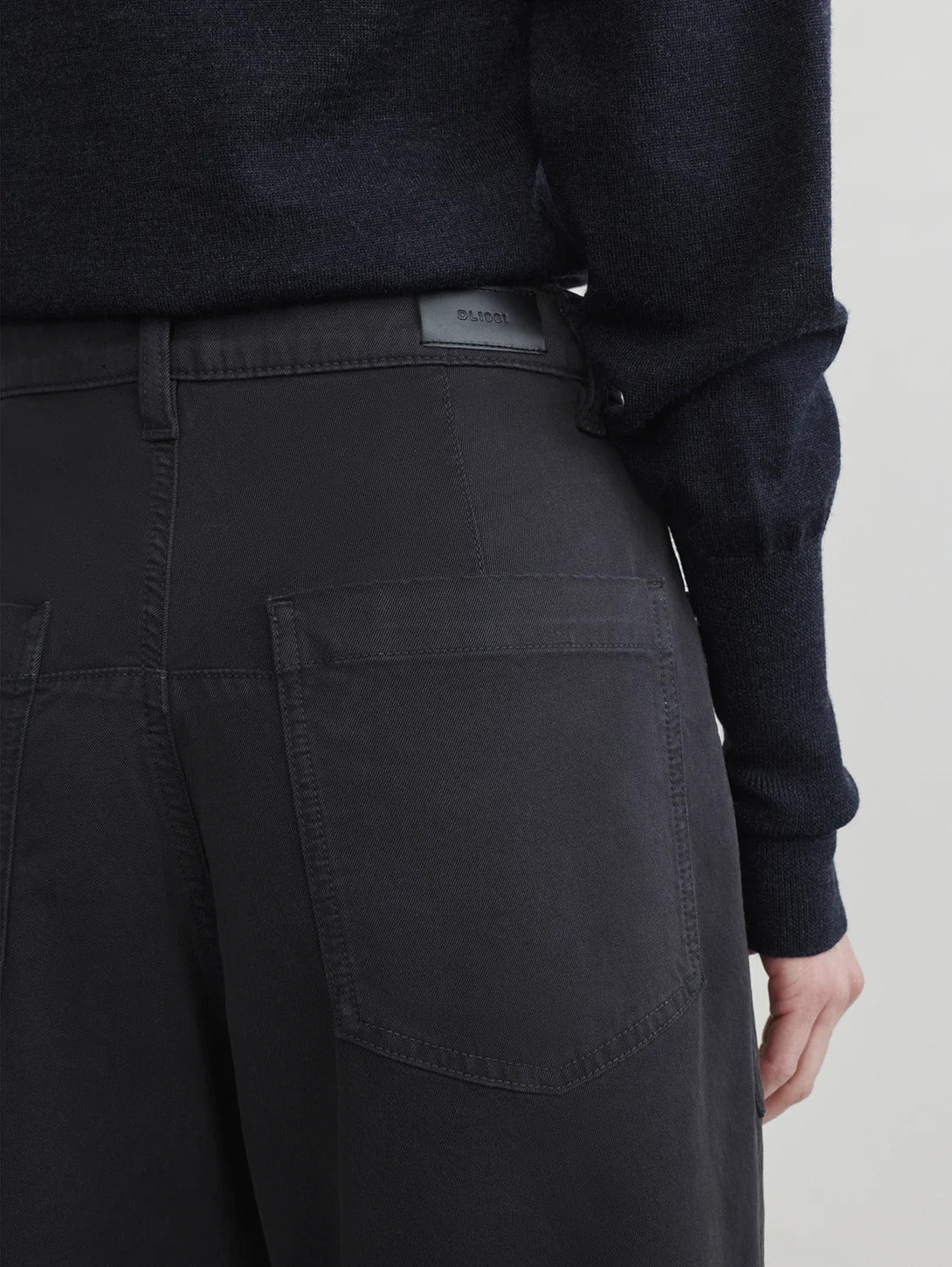 DL1961 - Bilie Easy Barrel -