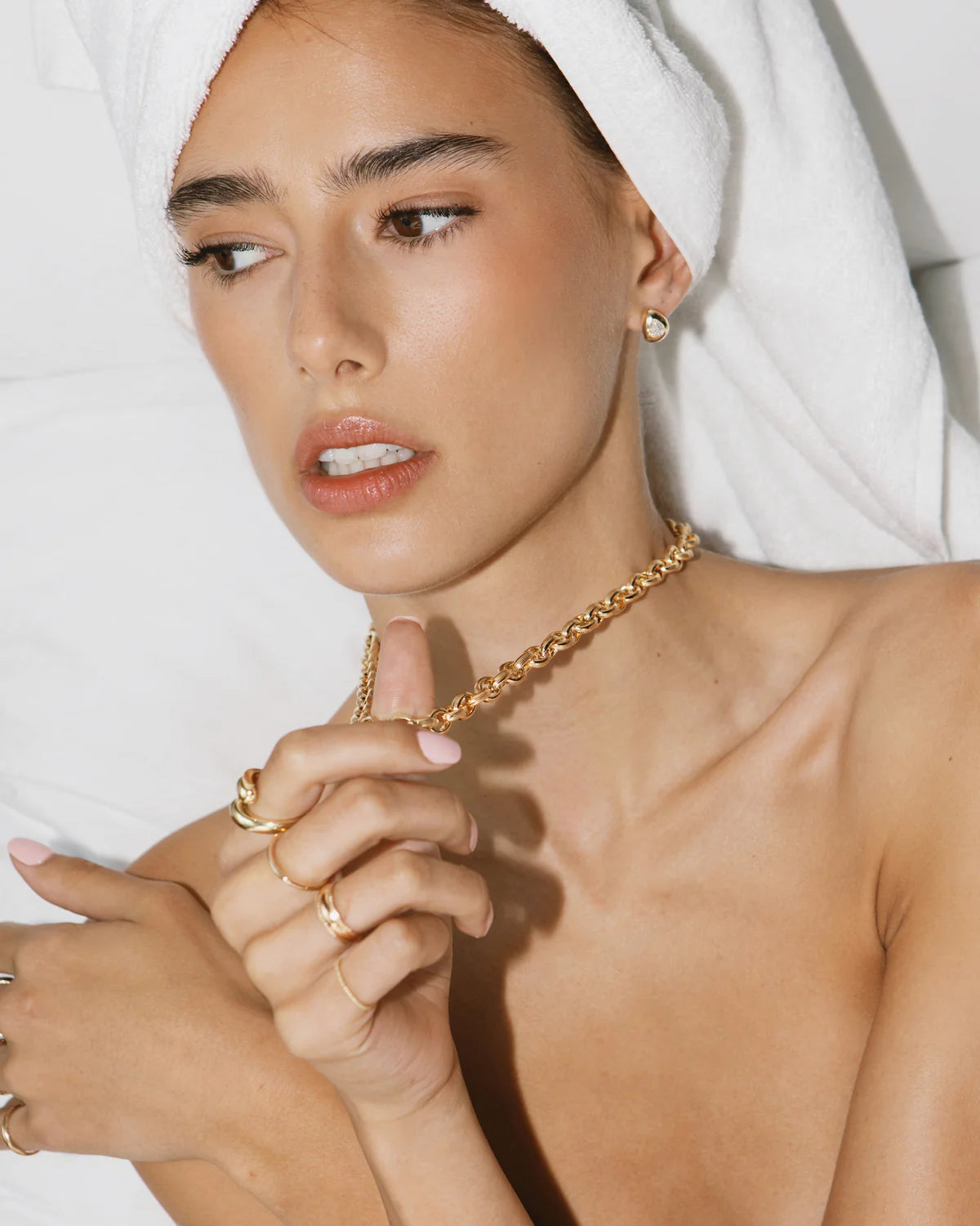 Leah Alexandra - Perfect Puff Earrings – Gold -