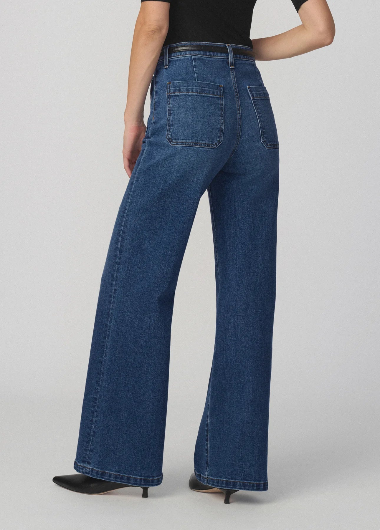 Joe's Jeans - The Mia Patch Pocket -