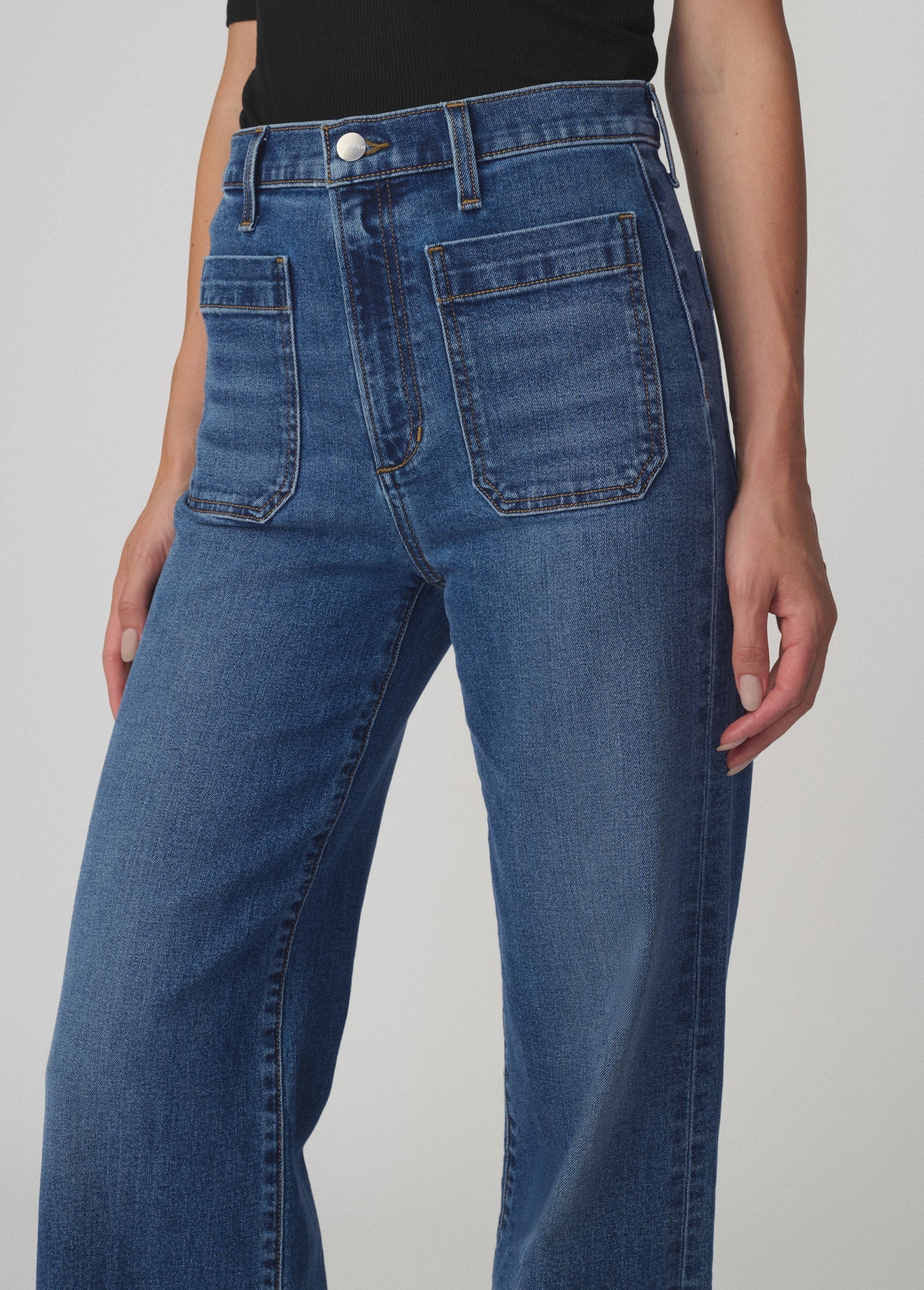 Joe's Jeans - The Mia Patch Pocket -