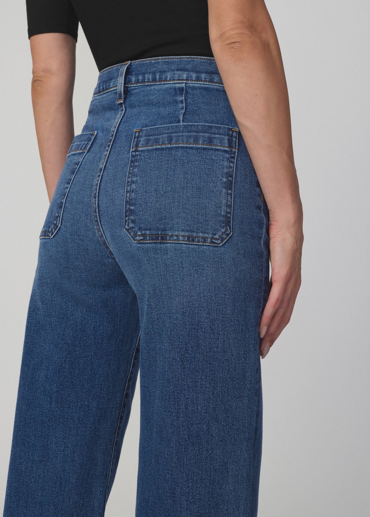 Joe's Jeans - The Mia Patch Pocket -