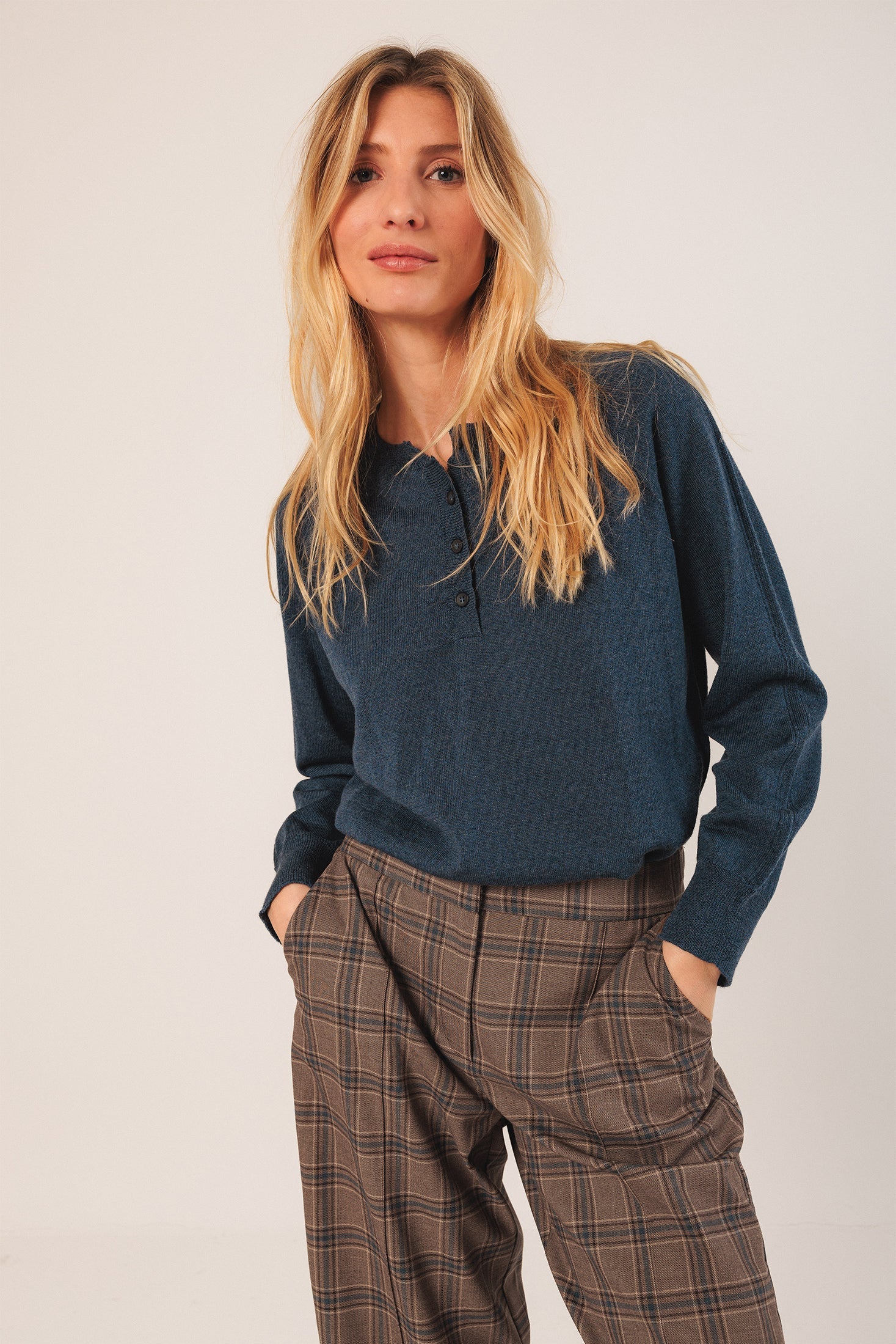 Indi & Cold - Paty Straight Plaid Pant -