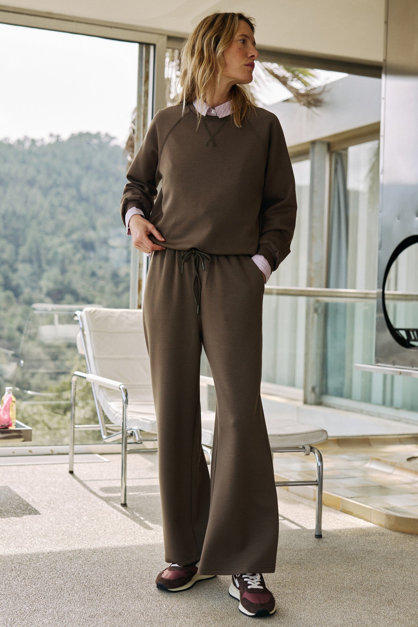 Indi & Cold - Wide Leg Sweatpant -