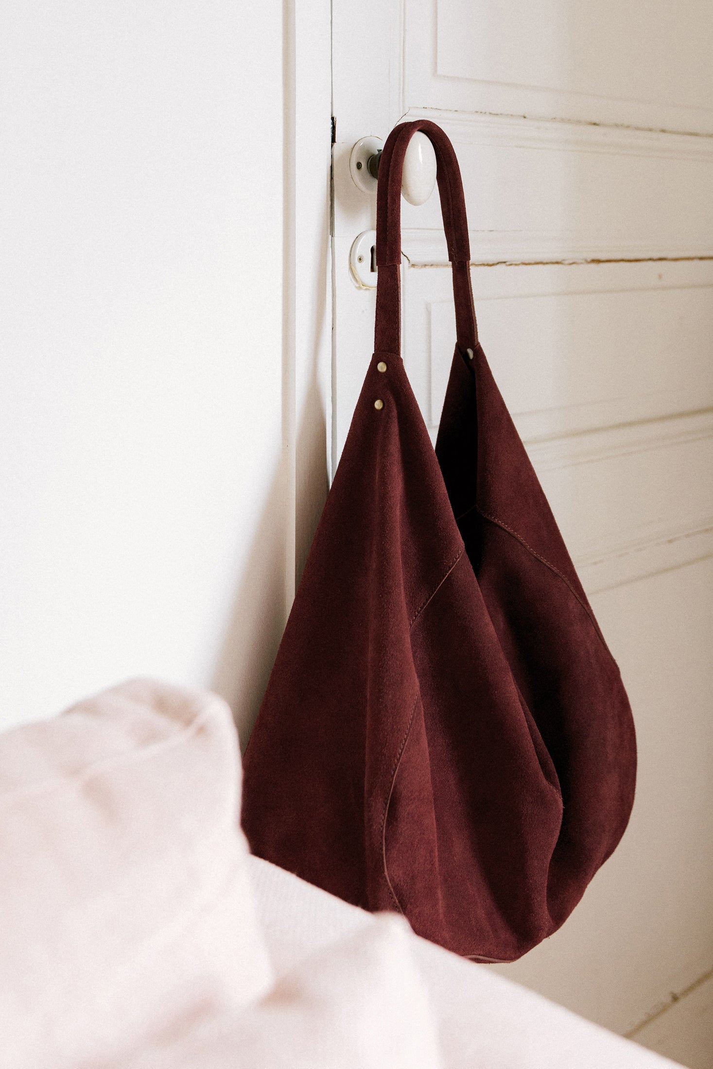 Indi & Cold - Split Leather Tote Bag – Garnet -