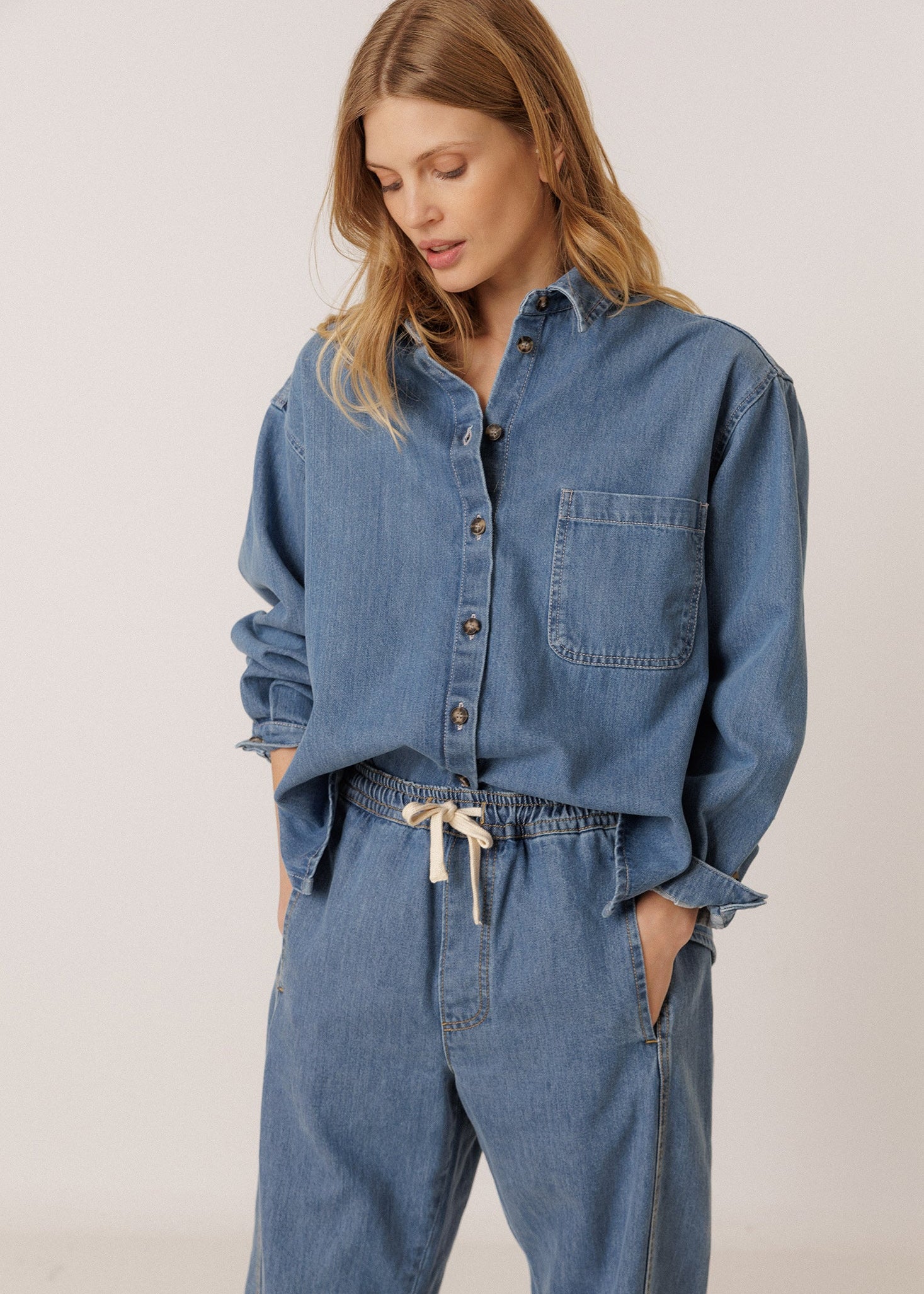 Indi & Cold - Denim Shirt - Tejano